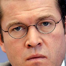 Deutschland » Guttenberg tritt zurück Deutschland » Guttenberg tritt zurück